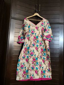 Women Pink Cotton Silk Floral Printed Suit Set