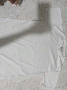 white T-shirt