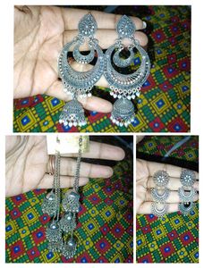 Oxidiger Earrings