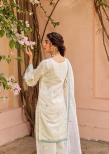 Elegant Embroidered Kurta Set