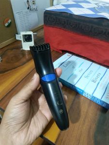 Philips Beard Trimmer - With 10 Length Presets