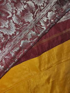 I Am Selling Never Wear Banarsi Saree With Blouse