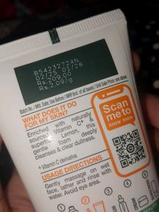 Garnier Vitamin C Face Wash