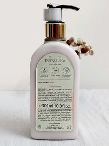 Oriflame Essense &amp; Co. Poppy Vanilla Lotion