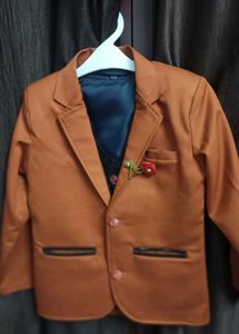 Kid&#39;s Suit