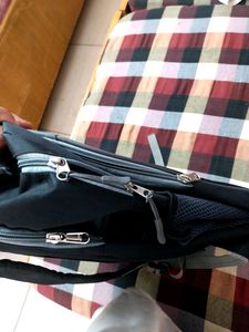 😱 TOMMY HILFIGER BAG LOOK LIKE NEW 👍