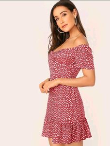 SHEIN Daisy Print Red Dress🍒🍷🎀