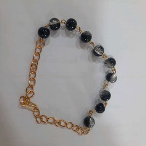 Black Bead &amp; Gold Chain Bracelet