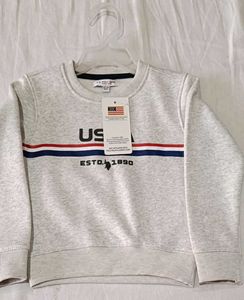 Kid&#39;s sweatshirt