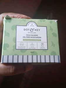 Dot &amp; Key Moisturizer