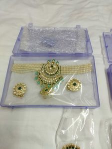 Zaveri Pearls Jewelry Set