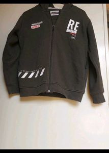 Woolen track suit , slightly used.