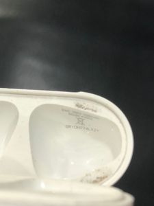 Apple Airpods A1602 Right Ear Missing