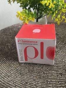 Skincare Bundle: Plum, Lotus, Nivea
