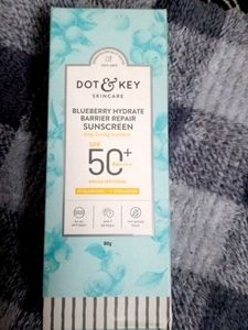 Dot & Key Sunscreen SPF 50
