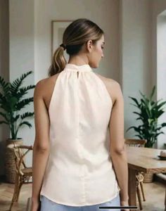 SHEIN Elegant Halter Neck Sleeveless Top