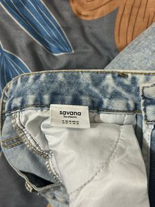 Wide Leg Light Wash Jeans