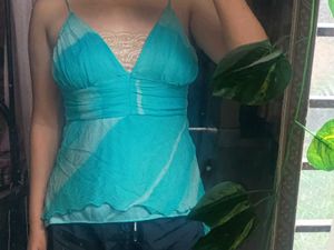 delicate pretty top