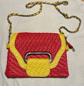 Fashionable Ladies Sling Bag