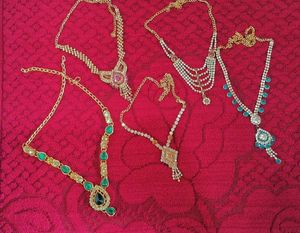 Necklace Set of 5