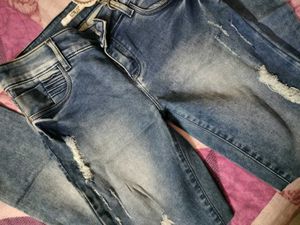 Skinny jeans