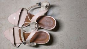 Nude color sandal