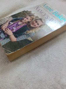 Nancy&#39;s War by Anne Baker