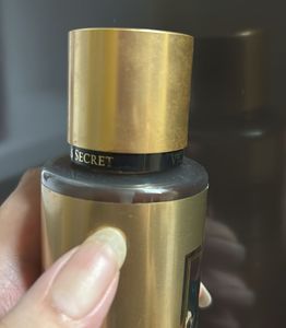 VS vanilla amber bourbon mist