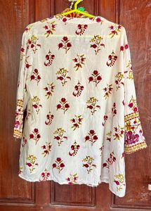 Floral Embroidered Tunic Top