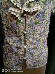 Pintrest Floral Shirt🌼💌