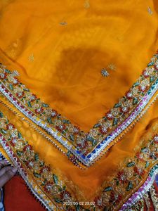Mango Odhni