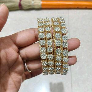 Sparkling Gold-Tone Bangle Set