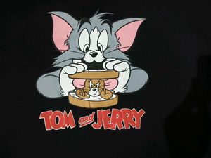 Tom &amp; Jerry Graphic Tee