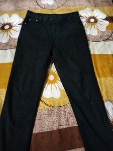Black Straight Fit Jeans
