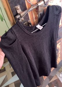 Black Comfortable Top