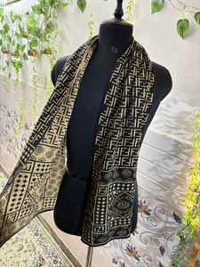 Fendi Scarf Woolen