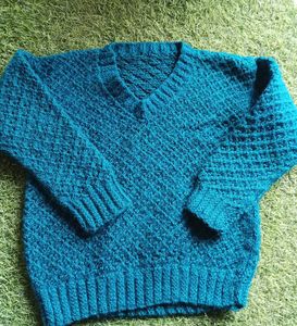 Unisex Knitted Sweater New