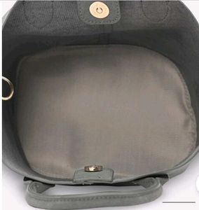 Tote Bag With Pouch