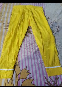 Elegant 3 Pcs Pakistani Set
