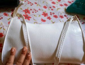 BEAUTIFUL HAND BAGS FOR GIRLS