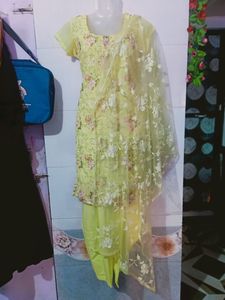 Trending Dress