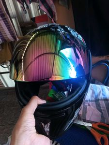 Stylish Sports Helmet