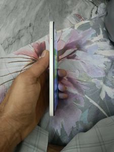 Moto E 13 Like New Condition 4/64