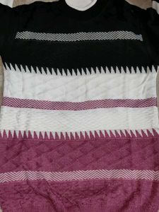 Striped Knit Sweater For Boys/Girls Both Size - M