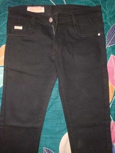 28 size Black Jeans For Boys