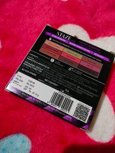 Staze 9to9 Eyeshadow Palette