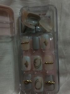 Mumuso Nail Wraps Set