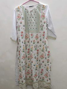 Ketch Women Stylish White Floral Kurta