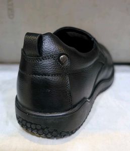 Black Leather Shoes Size 8