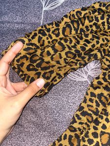 Sexy Chitah Print Crop Top🤎